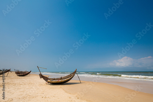 Bien My Thuy beach Vietnam photo