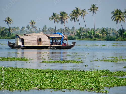 Kerala Backwaters in Indien photo