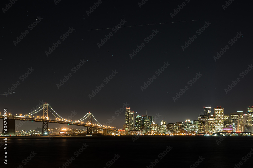 Fototapeta premium San Francisco bei Nacht 