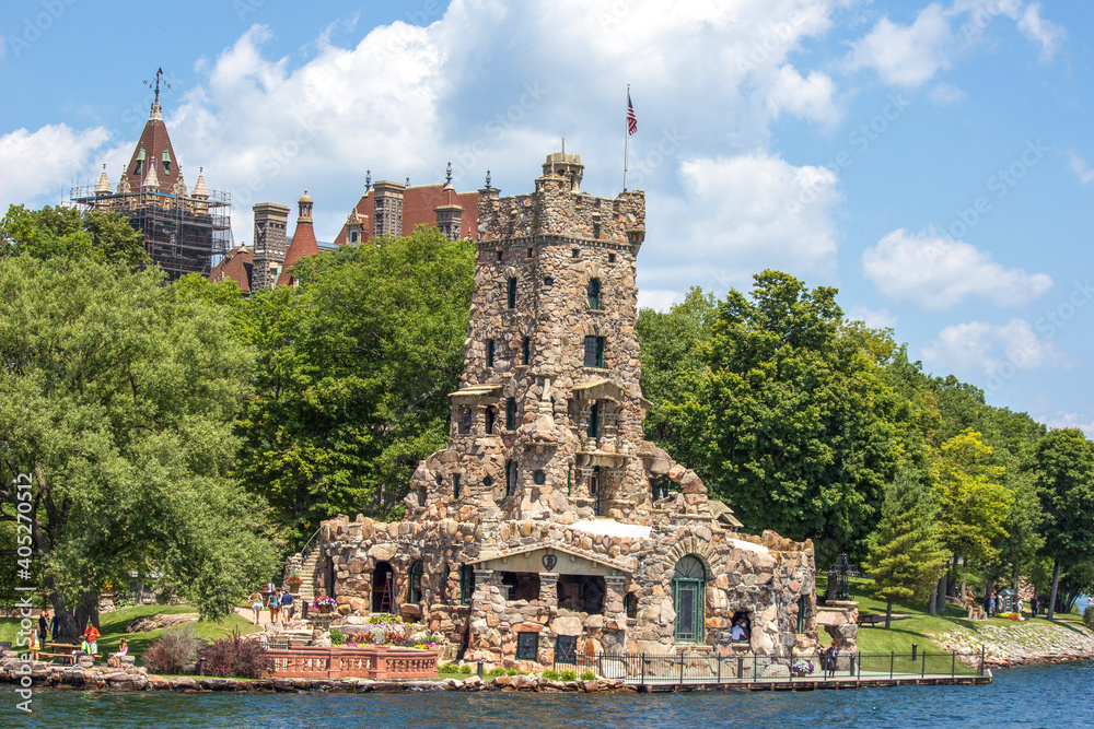 Obraz premium Alster Tower Boldt Castle on Heart Island USA