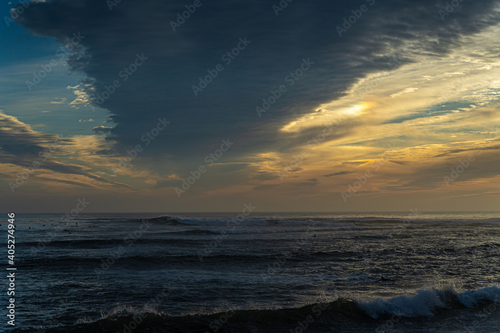 Obraz premium sunset over the sea