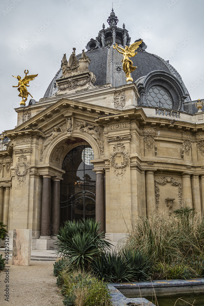 Garden of Small palace (Petit Palais, 1900). Paris, France.