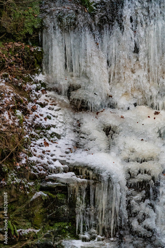 vereister Wasserfall photo