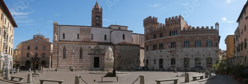 Photos Piazza Dante is the main square of Grosseto with the side of Cathedral, Aldobrandeschi Palace and in the center the statue to Canapone