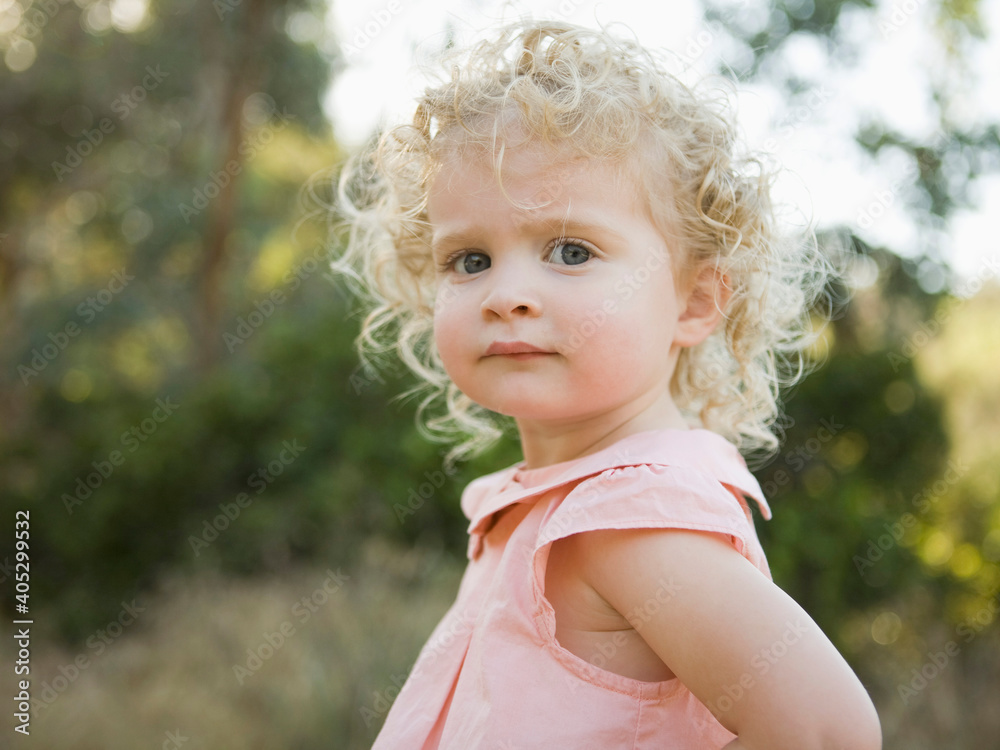 Outdoor portrait of young girl (4-5) Outdoor portrait of young girl (4-5)