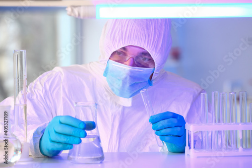 Scientist working with samp...