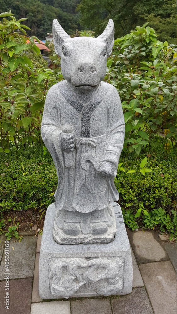 Obraz premium 용인 와우정사 불상 12간지