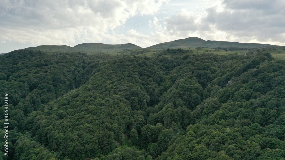 Obraz premium Chaine des puys et puy-de-Sancy en Auvergne