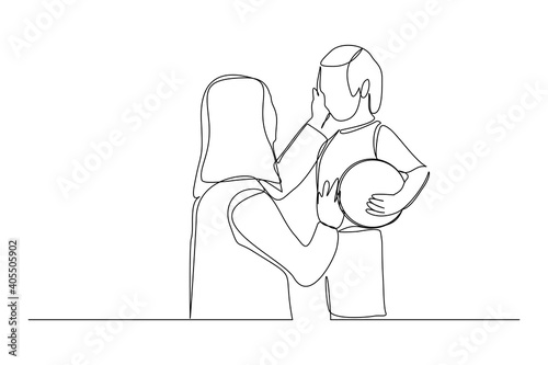 Continuous line drawing of young mother giving some wise advice talk to his child. Happy family parenting concept. Trendy single one line draw design graphic vector illustration