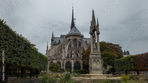 Rear view of Notre-Dame even before it was burned in 2019
