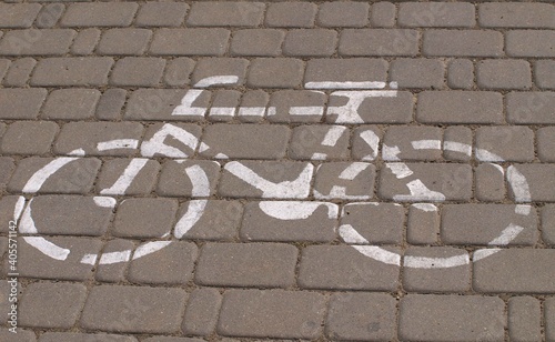 Ścieżka rowerowa - znak na nawierzchni