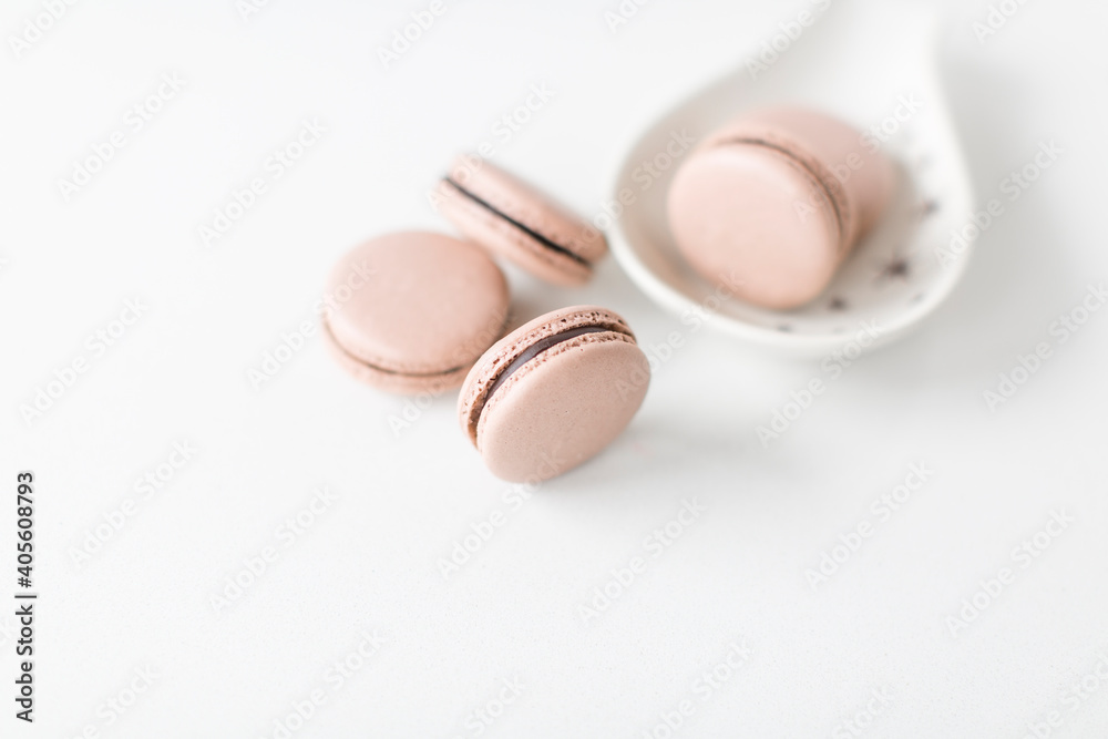 chocolate macarons chocolate macarons
