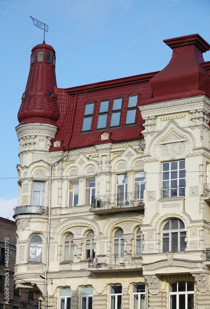 Obraz premium Facade of an old building