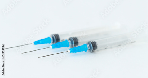 Medicine syringes for vaccination and therapy
