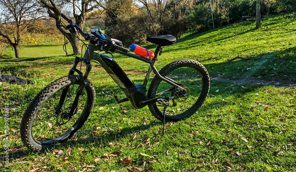 Fototapeta premium Mountain bike