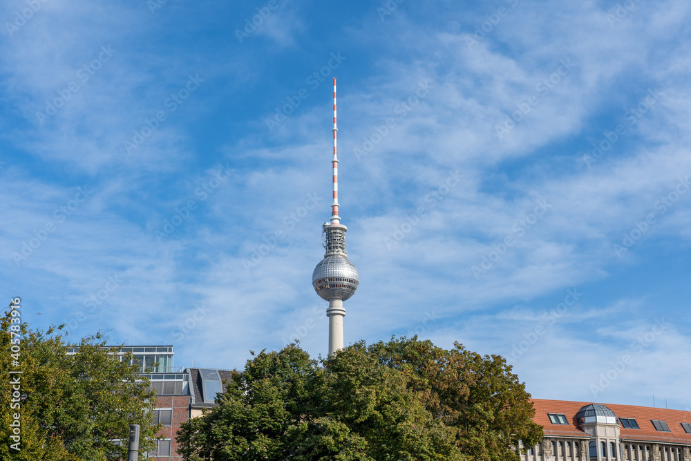 Obraz premium Berliner Fernsehturm Berlin Fernsehturm Deutschland Alexanderplatz Weltzeituhr TV Turm 