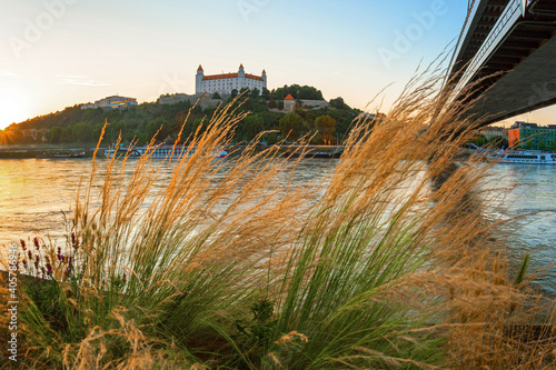 Bratislava , castel, center ,city ,Slovakia, Europe, Dunaj,  photo