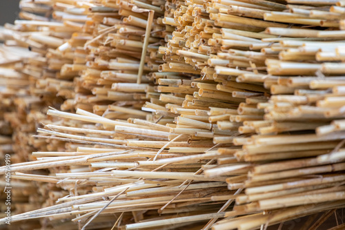 Quadro su tela Straw thatching roof. Texture background. Close-up.