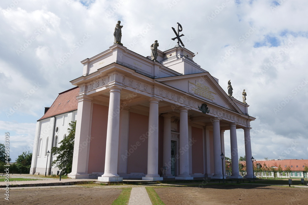 Klassizistische Stadtkirche Ludwigslust in Mecklenburg-Vorpommern