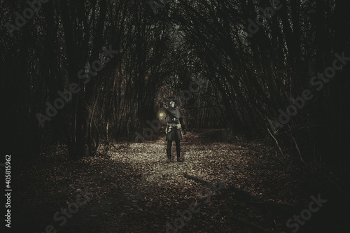 forest, nature, tree, people, outdoor, walk, trees, plague, disease, doctor, help, covid-19, cosplay, costume, Church, black, mask, Raven, cross, oppression