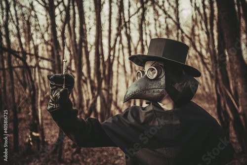 forest, nature, tree, people, outdoor, walk, trees, plague, disease, doctor, help, covid-19, vaccine, syringe, cosplay, costume, church, black, mask, raven, cross, oppression photo