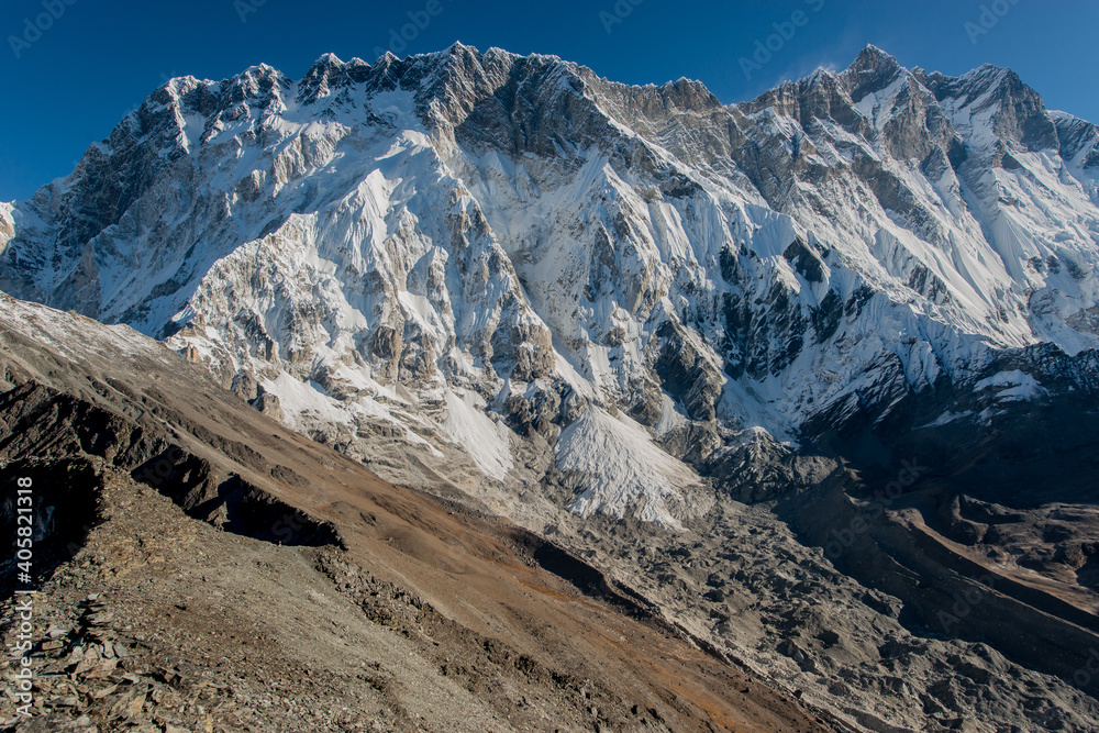 Everest trekking nepal