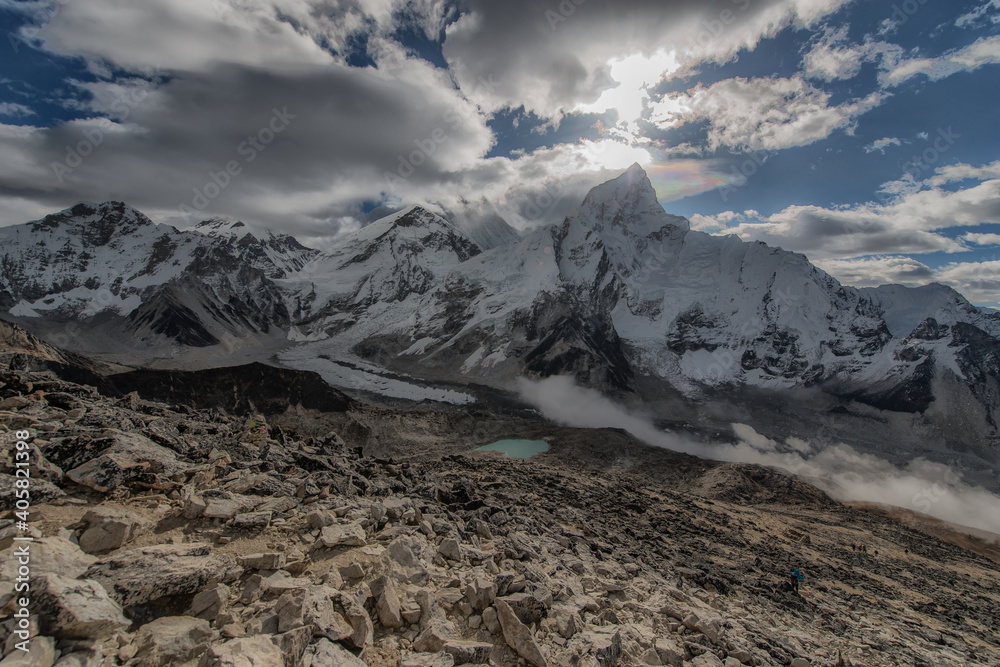 Everest trekking nepal