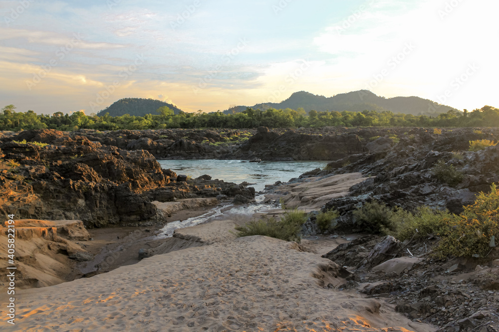 Li Phi Falls (Tad Somphamit) waterfalls Laos Li Phi Falls (Tad Somphamit) waterfalls Laos