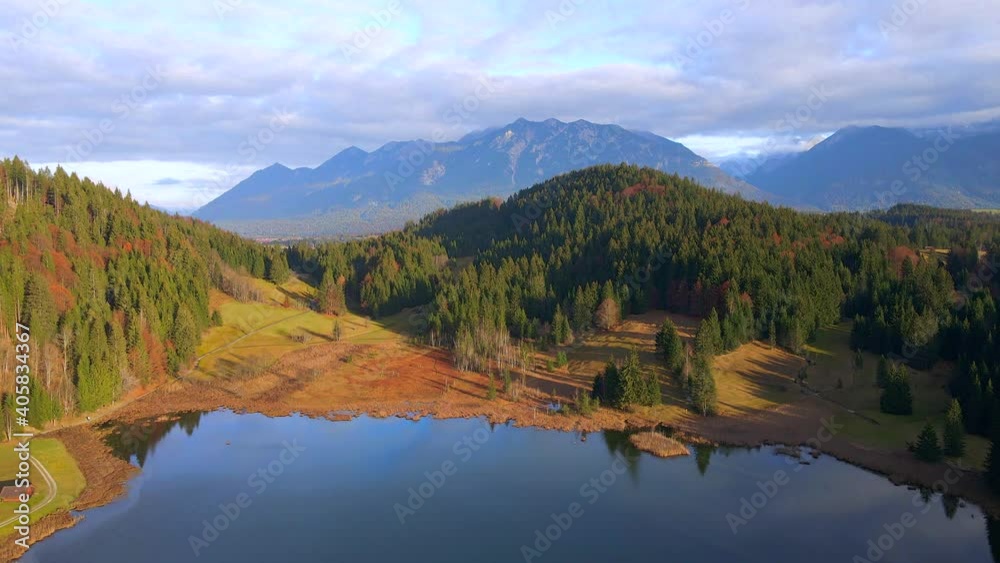 Geroldsee mit Karwendel, Bayern, Deutschland Geroldsee mit Karwendel, Bayern, Deutschland