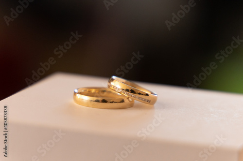 wedding rings on the pillow