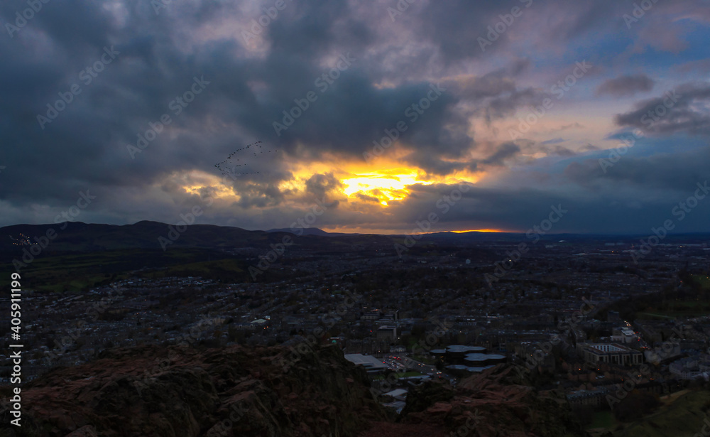 Epic sunset view from Arthur's Seat mountain.