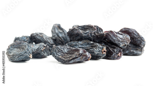 Wallpaper Mural Dark blue raisins isolated on white background Torontodigital.ca