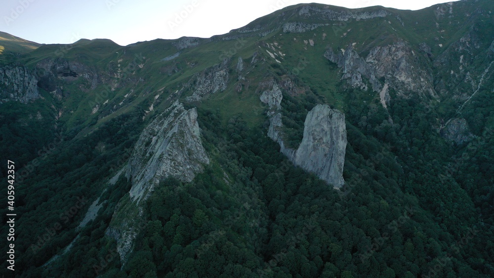 vallée de Chaudefour en Auvergne, massif du Sancy, vue du ciel