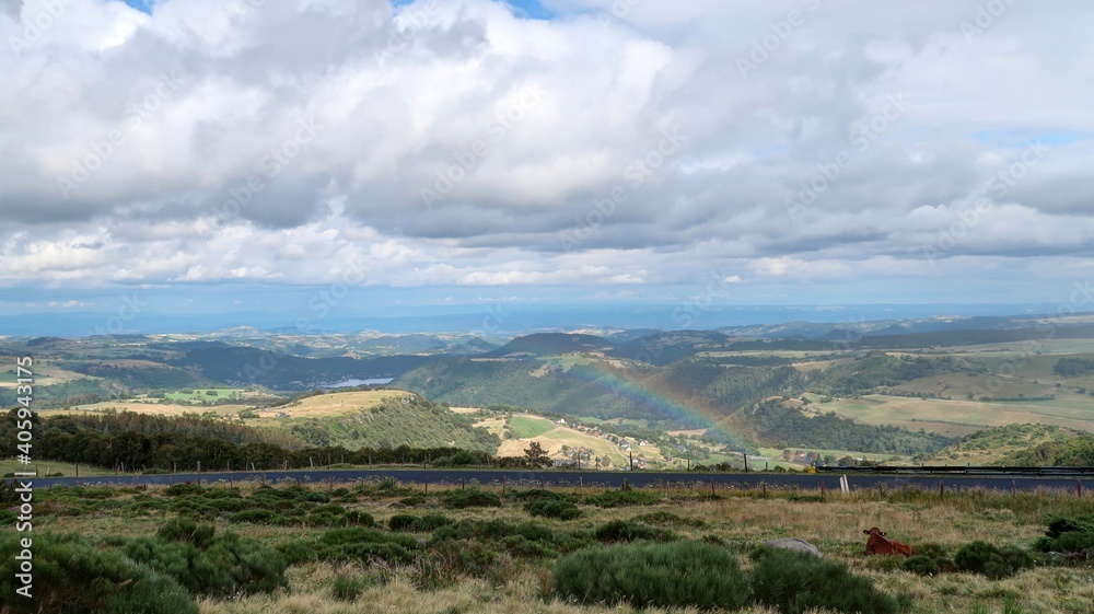 lacs et volcans d'Auvergne autour du puy de Sancy