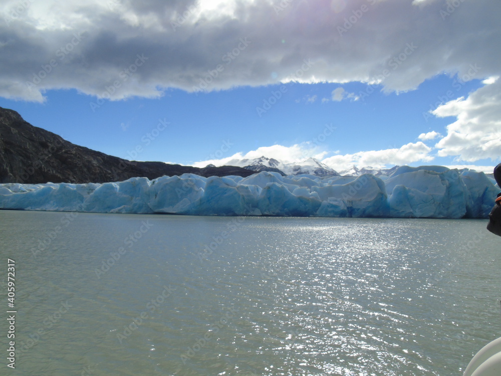 Lago y glaciar Grey. Patagonia Chilena