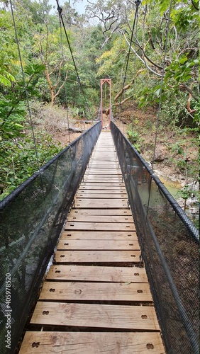 Fototapeta Naklejka Na Ścianę i Meble -  Tropical Costa Rica Hanging Bridges