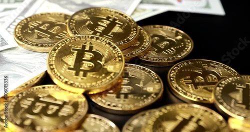 Purchase bitcoin coins. A suitable investment in cryptocurrencies. Stabilized footage.