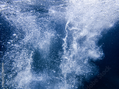 Bubbles underwater, air bubbles, bubble sea, bubbles ocean, blue bubbles, waves bubbles.