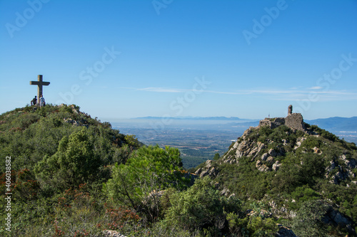 Paisaje mediterráneo en el Penedés. paseo hasta el Montmell. photo