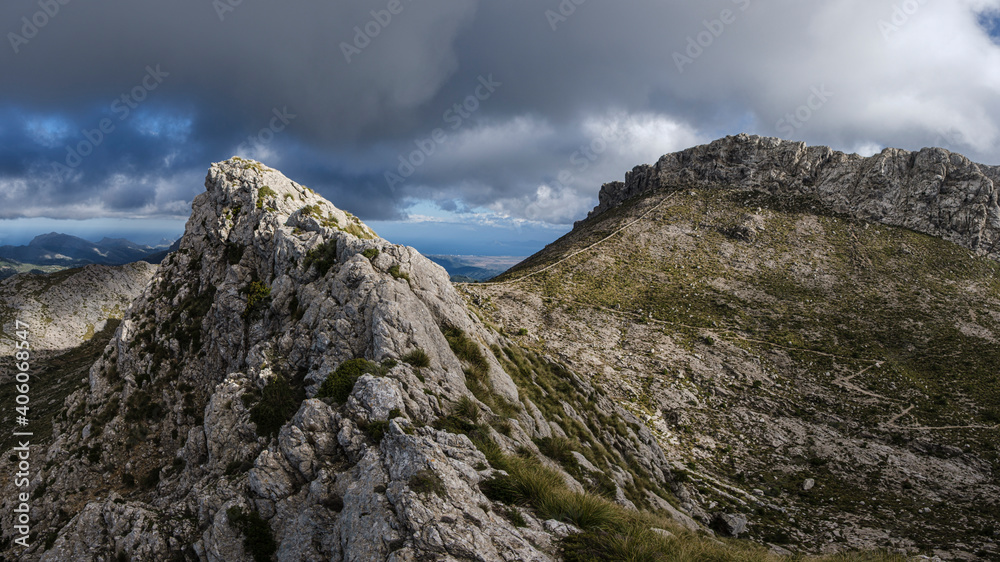 Col des Prat, ascending to Serra Des Teixos-Massanella, Escorca, Mallorca, Balearic Islands, Spain