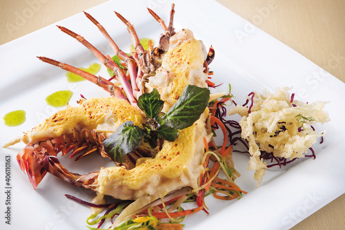 Lobster with Pupunha and Vegetables photo