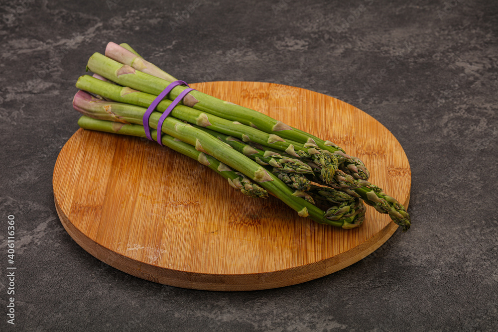 Vegan cuisine - Raw asparagus heap Vegan cuisine - Raw asparagus heap