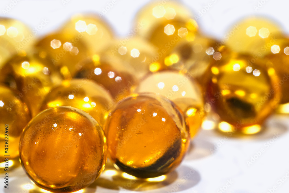 Fish oil dietary supplement gelatin capsules Fish oil dietary supplement gelatin capsules