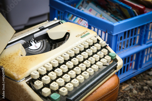 Quadro em tela old typewriter flee market