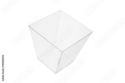 A clear plastic cup container which use for dessert and sweets 