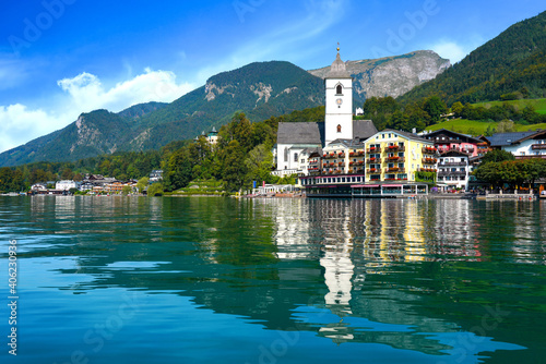 Wallpaper Mural Sankt Wolfgang am Wolfgangsee, Austria Torontodigital.ca