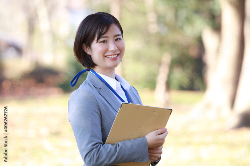 女性社員イメージ 女性社員イメージ