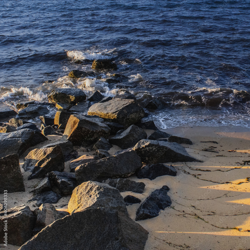 Rocks in Waves Rocks in Waves