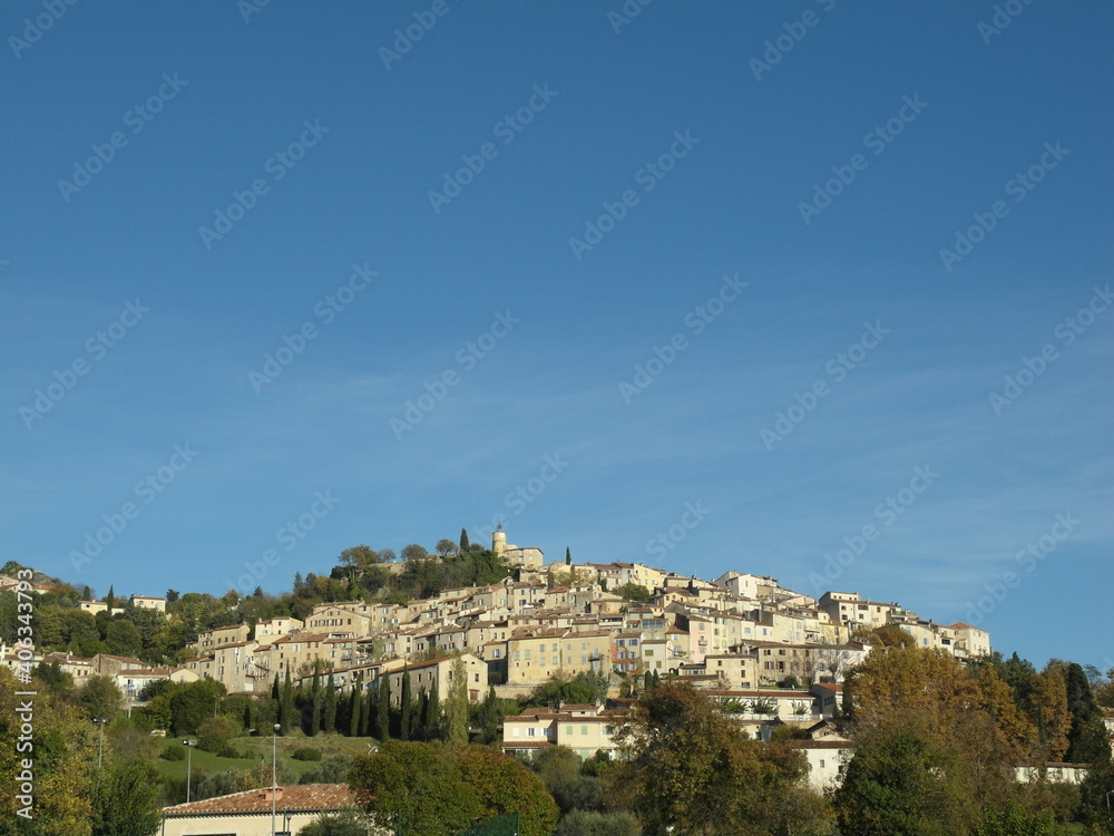 Fototapeta premium Fayence, village perché dans le Var