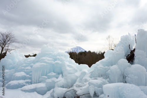 It is known for frost-covered trees which can be viewed in winter.